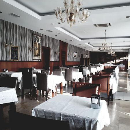 Hôtel Pelikan à Büyükçekmece Extérieur photo