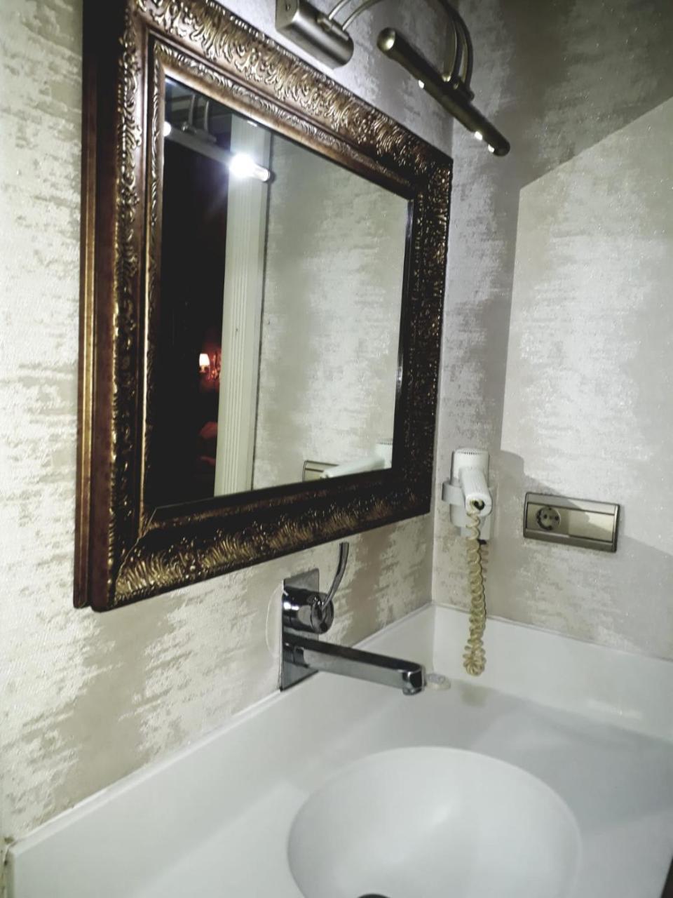 Hôtel Pelikan à Büyükçekmece Extérieur photo
